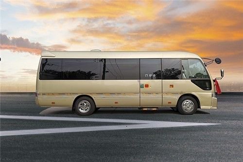 丰田考斯特商务车17座新款配置照片价格