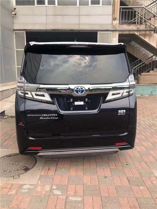 2022款丰田皇冠威尔法尊贵豪华商务出售