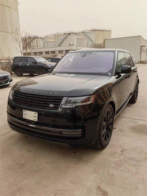 23款路虎揽胜加长p400se现车促销手续齐