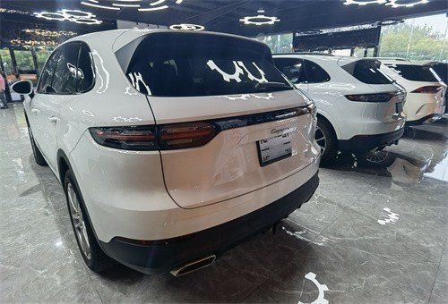 保时捷卡宴美版大豪华祼车90万可零首付