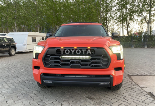 　　摄图：为本公司现车实拍图片（未经允许，切勿转载）