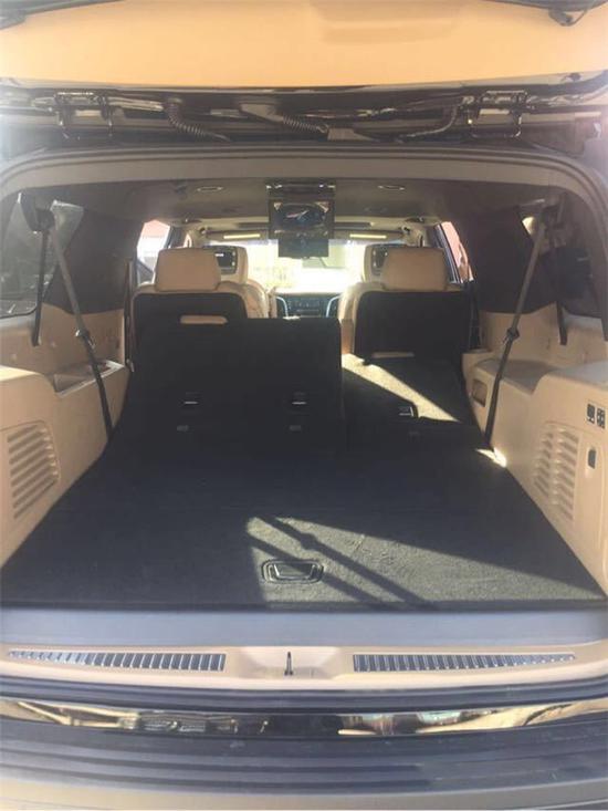 凯迪拉克凯雷德四缸八缸 油耗低动力强