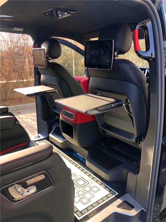 2020款奔驰威霆七座版加装高顶价格行情