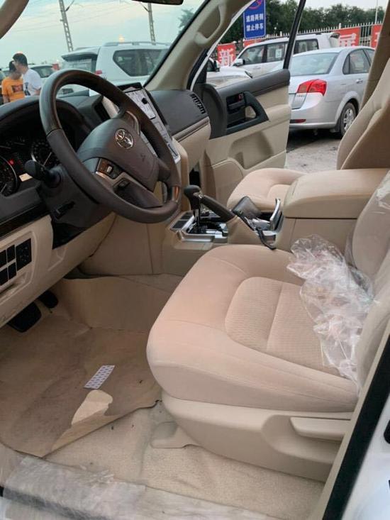 20款丰田酷路泽4600V8越野神车价格美丽