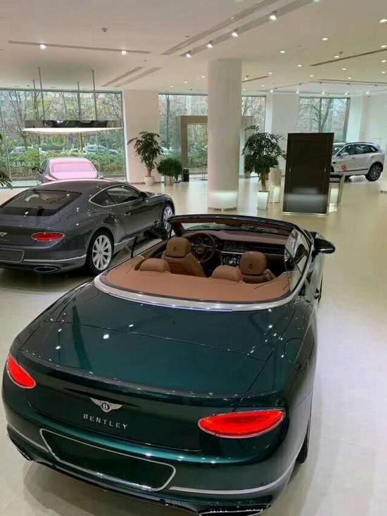 2021款宾利欧陆GTC 自然的享受那份奢华