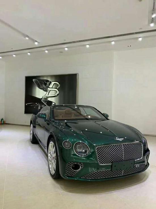 2021款宾利欧陆GTC 自然的享受那份奢华