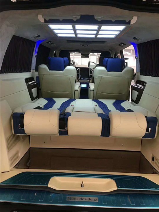 奔驰威霆商务车房车改装铸就商务新时代