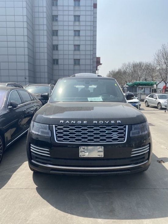 2022款路虎揽胜创世加长现车售价170万起