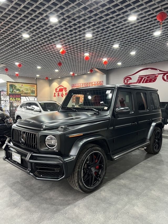 2021款美规奔驰g63磨砂黑现车298万提车