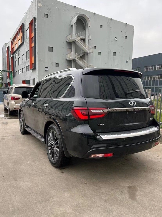 2022款英菲尼迪qx80四驱顶配现车130万