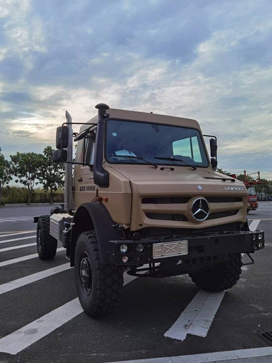 乌尼莫克u4000全地形休旅房车无报废