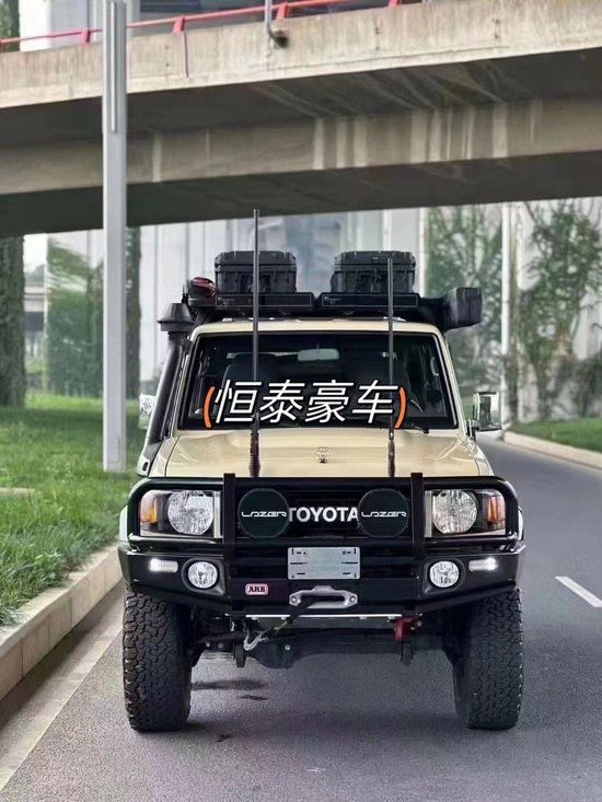 23款全新丰田酷路泽lc76骨灰级神车改装-新浪汽车