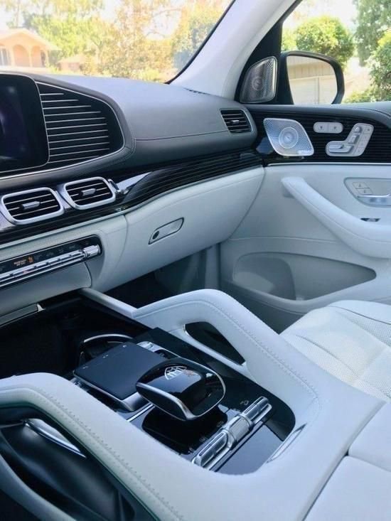 港口22款迈巴赫gls600内饰精雕细琢-新浪汽车
