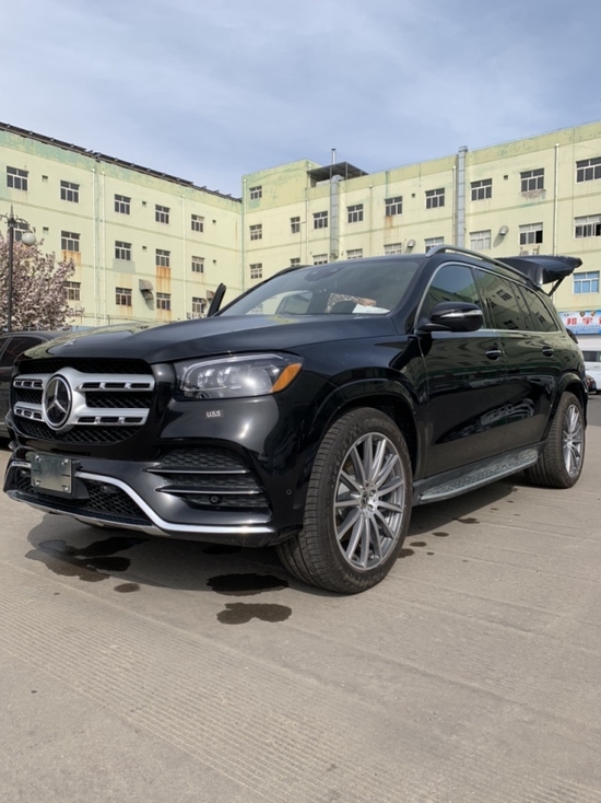 2022款奔驰gls450加版现车促销降价10万