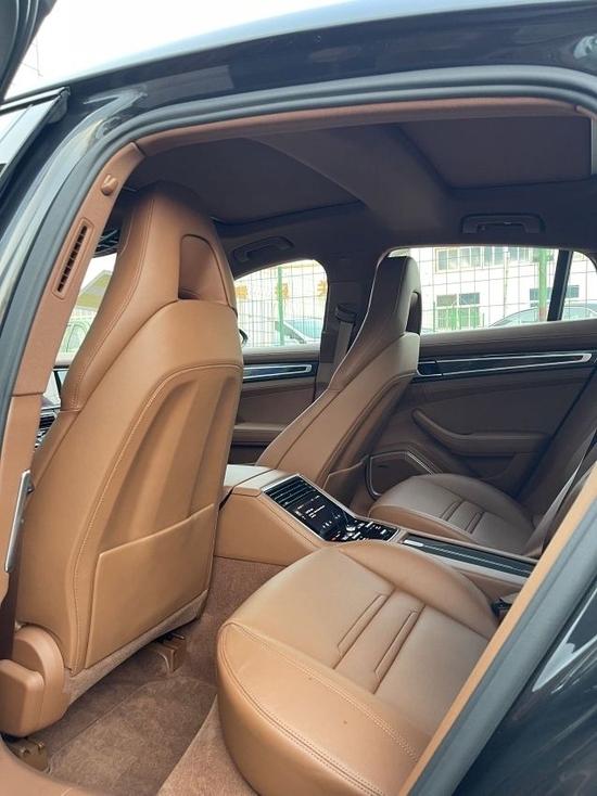 2022款保时捷帕拉梅拉现车133万售全国