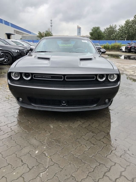 22款道奇挑战者36gt国六现车促销53万