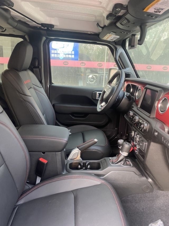 2022款吉普牧马人罗宾汉国六报价48万起