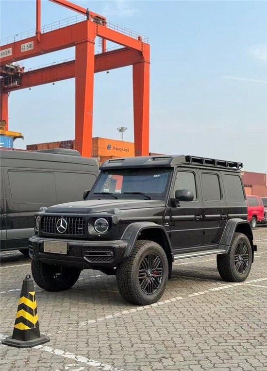 奔驰g634x4港口现车促销百万优惠活动进行中