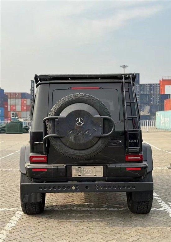 奔驰g634x4港口现车促销百万优惠活动进行中