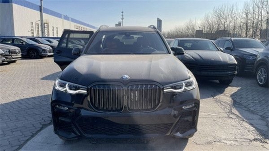 　　摄图：为本公司现车实拍图片（未经允许，切勿转载）