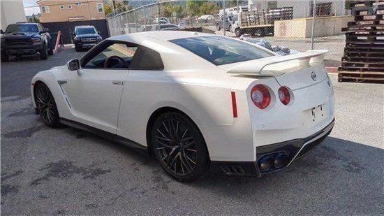 23款日产尼桑gtr平行进口现车170万提车