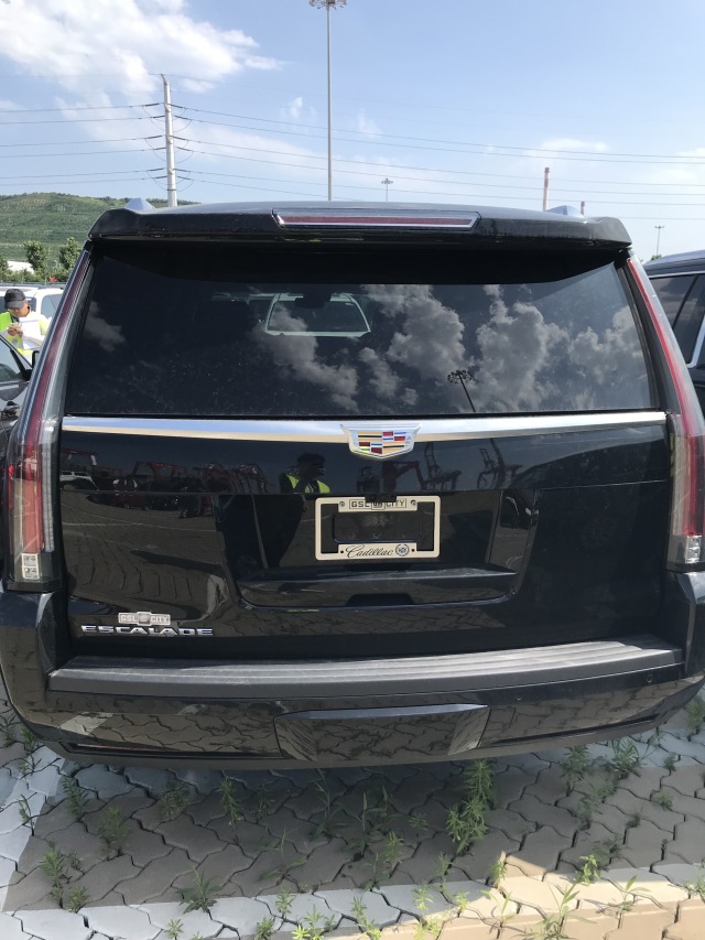 18款凯迪拉克凯雷德 全尺寸8缸发动机