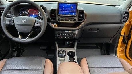 法拉利f450豪华跑车_法拉利ff跑车_法拉利两厢跑车