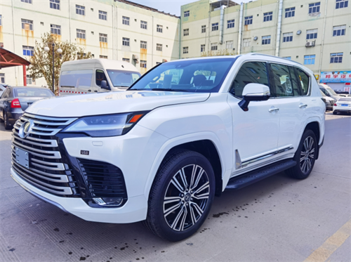 　　摄图：为本公司现车实拍图片（未经允许，切勿转载）