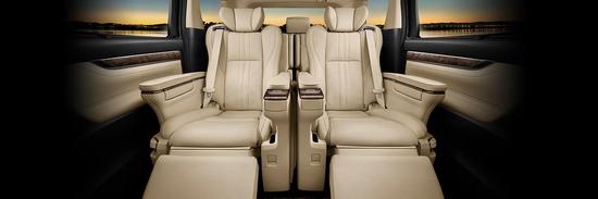 2020款丰田威尔法行情老板必备高端商务