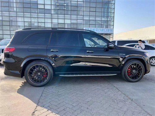2023款奔驰gls63现车报价顶配直降20万