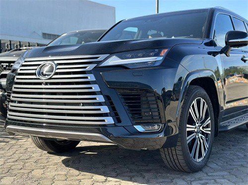 　　摄图：为本公司现车实拍图片（未经允许，切勿转载）