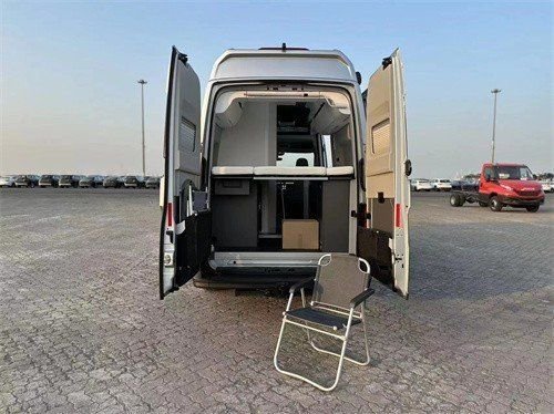 　　摄图：为本公司现车实拍图片（未经允许，切勿转载）