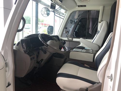 20款丰田考斯特裸车最低特惠价格39万起