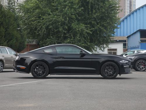 2020款福特野马mustang20余万可分期