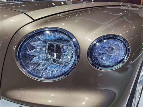 20款宾利飞驰国六现车进店送50万大礼包