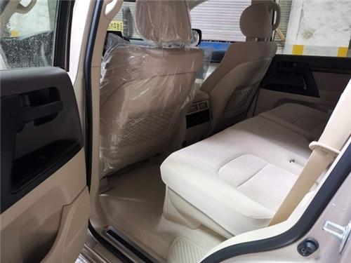 2020款丰田酷路泽4000配置详解天津价格