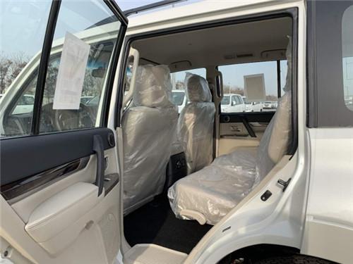 20款帕杰罗V97配置详解最新价格下调