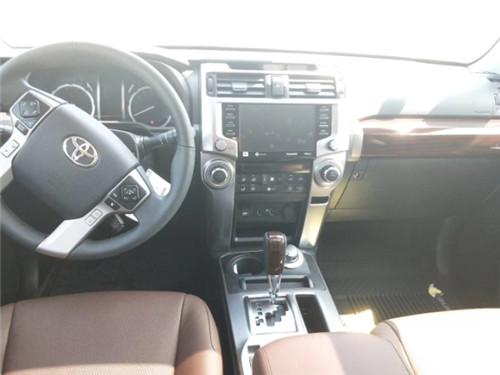 20款丰田超霸4.0L天津实拍可分期底价售