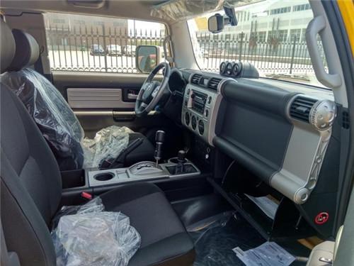 2020款丰田FJ酷路泽中东版天津最新报价