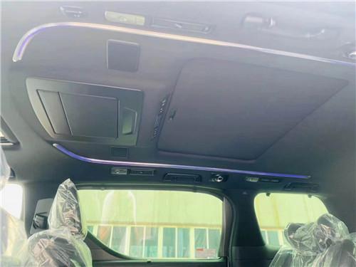 雷克萨斯LM300四座御世版 预定加价合理