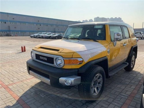 21款丰田酷路泽fj包牌年底促销跌破75万