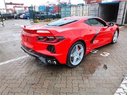 21款克尔维特c8现车到港最新报价行情 新浪汽车