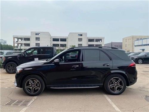 2022款奔驰gle450现车最低72万可分期