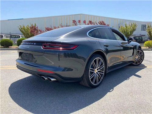 2021款保时捷帕拉梅拉现车110万起出售