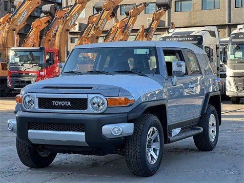 　　摄图：为本公司现车实拍图片（未经允许，切勿转载）