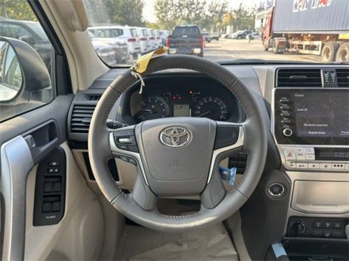 普拉多2700中东版功能键各有什么作用_丰田霸道2700越野性能_23款丰田霸道2700配置