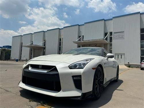 23款加版日产gtrpremium落地价165万起