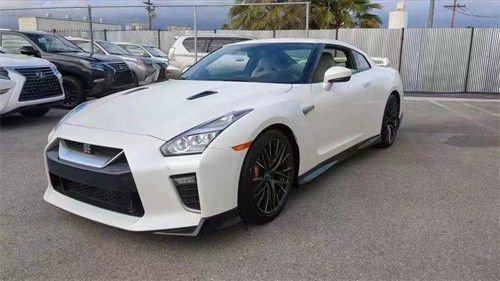 2023款日产gtr现车抵港钜惠150余万起售
