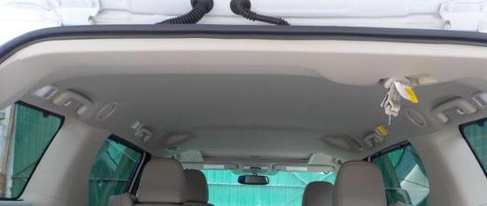 2020款丰田塞纳两驱性价比最高原厂配置