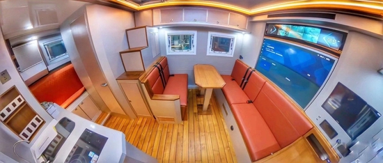 重汽汕斯特改装越野房车拥有越野宗师级